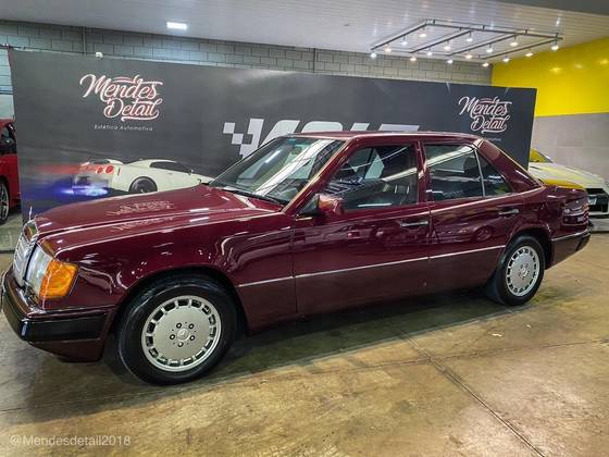 MERCEDES-BENZ 300 E 1991
