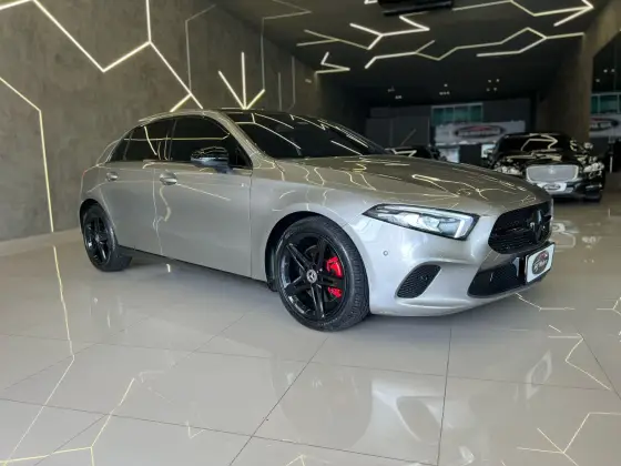 MERCEDES-BENZ A 250 2020