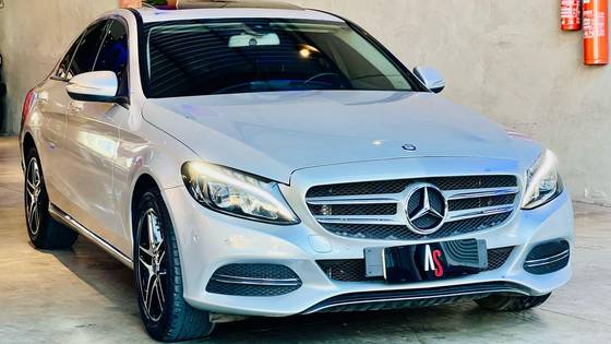 MERCEDES-BENZ C 200 2015