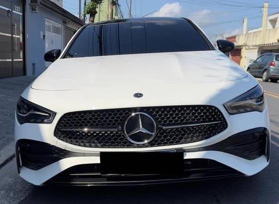 MERCEDES-BENZ CLA 200 2025