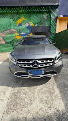 MERCEDES-BENZ GLA 200 2019