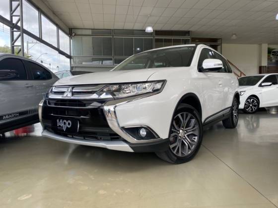 MITSUBISHI OUTLANDER 2016