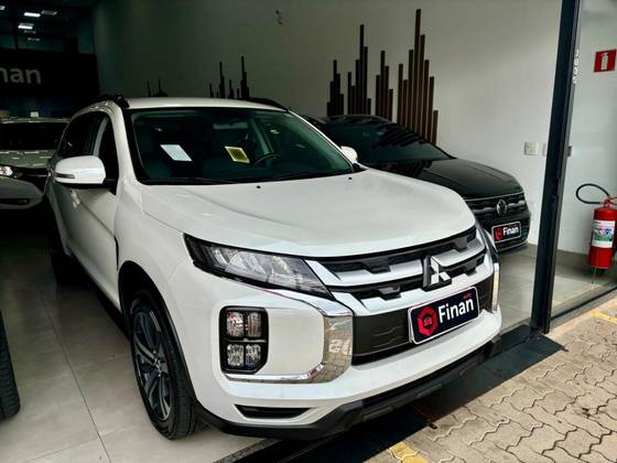 MITSUBISHI OUTLANDER 2022