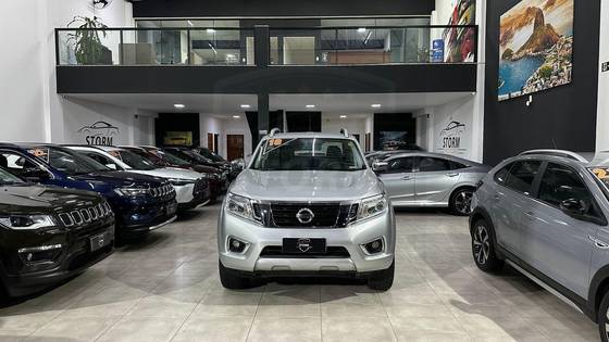 NISSAN FRONTIER 2018