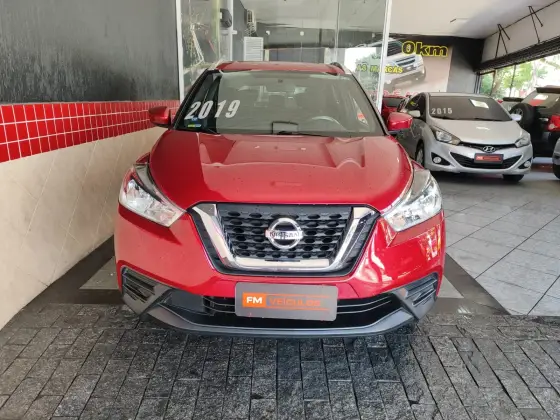 NISSAN KICKS 2019