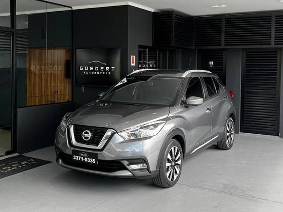 NISSAN KICKS 2018