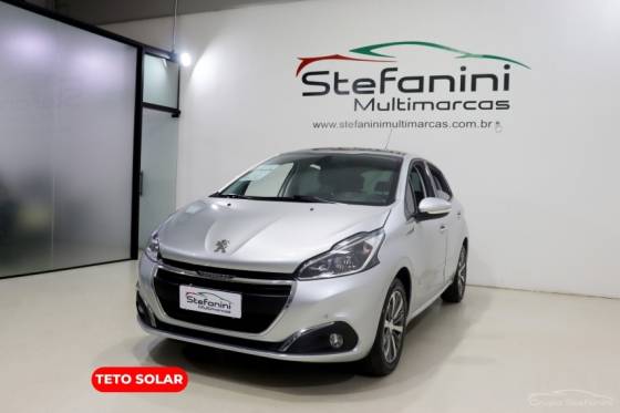PEUGEOT 208 2019