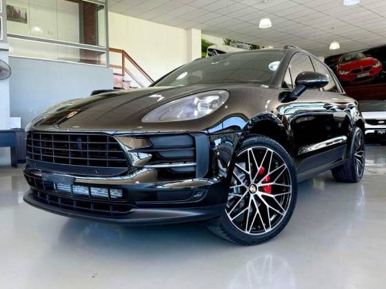 PORSCHE MACAN 2021