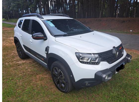 RENAULT DUSTER 2025