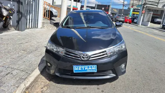 TOYOTA COROLLA 2015