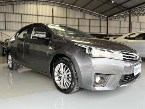 TOYOTA COROLLA 2015
