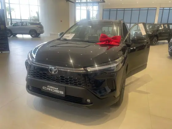 TOYOTA COROLLA CROSS 2026