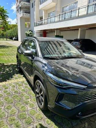 TOYOTA COROLLA CROSS 2025