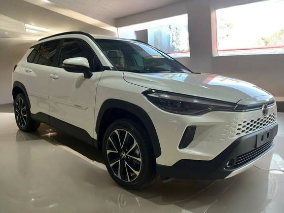 TOYOTA COROLLA CROSS 2026