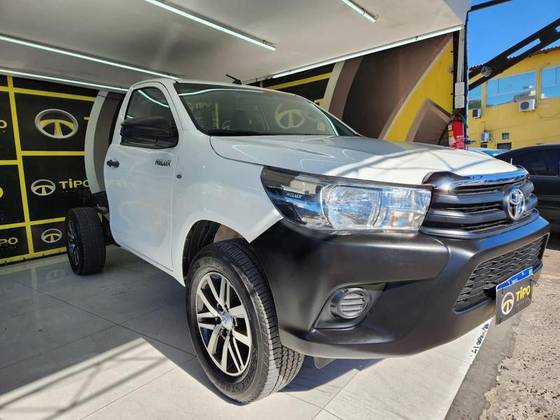 TOYOTA HILUX 2020