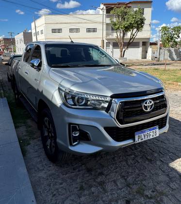 TOYOTA HILUX 2020
