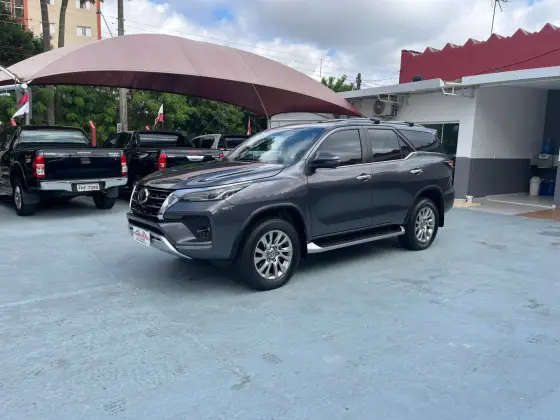 TOYOTA HILUX SW4 2021