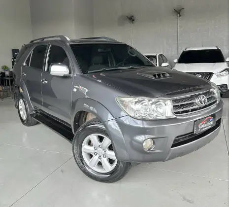 TOYOTA HILUX SW4 2009