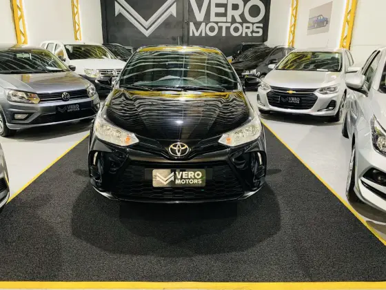 TOYOTA YARIS 2025