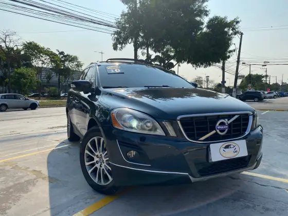 VOLVO XC60 2010