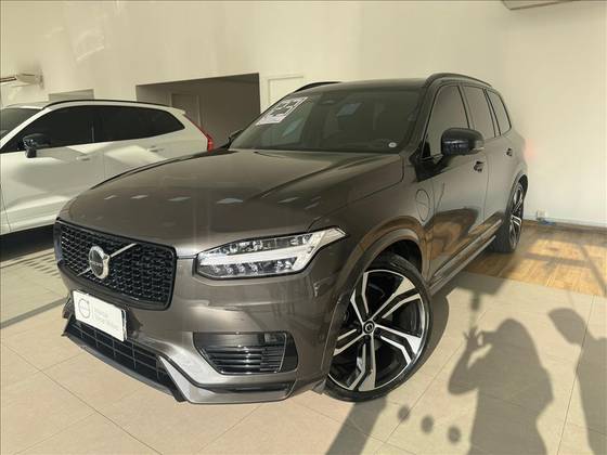 VOLVO XC90 2023