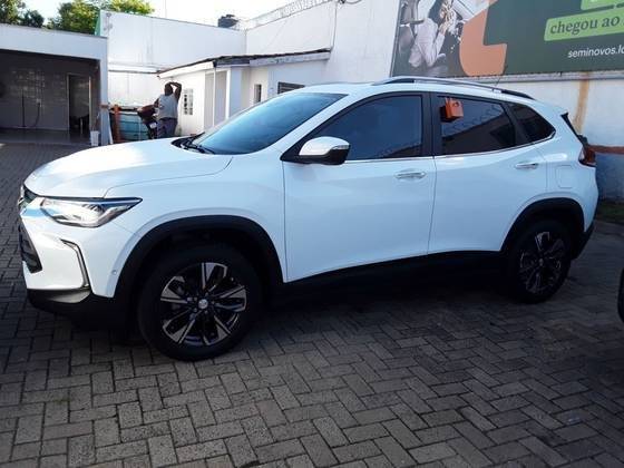 CHEVROLET TRACKER 2024