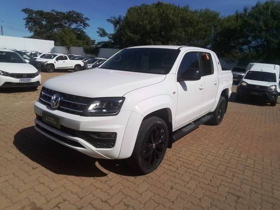 VOLKSWAGEN AMAROK 2023