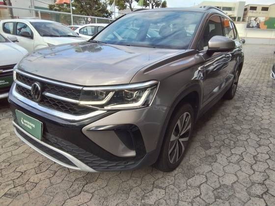 VOLKSWAGEN TAOS 2023