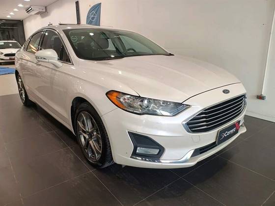 FORD FUSION 2019