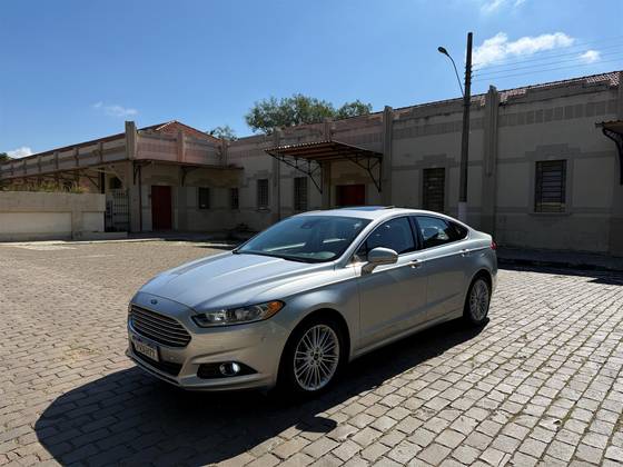 FORD FUSION 2015