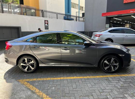 HONDA CIVIC 2019