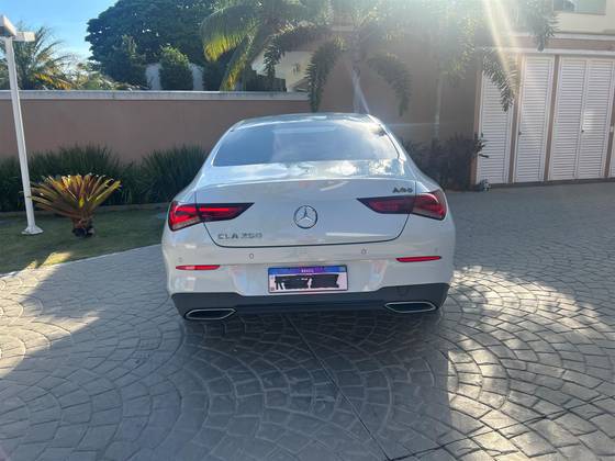 MERCEDES-BENZ CLA 250 2022