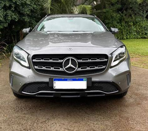 MERCEDES-BENZ GLA 200 2019