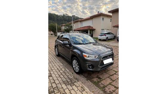 MITSUBISHI ASX 2016