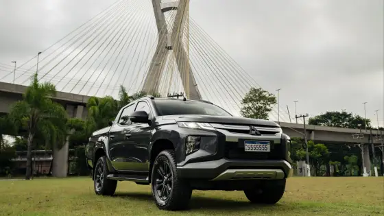 MITSUBISHI L200 TRITON 2023