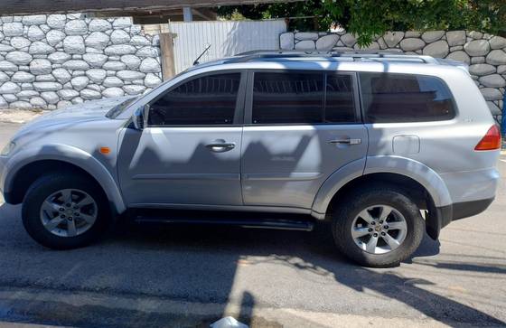 MITSUBISHI PAJERO DAKAR 2013