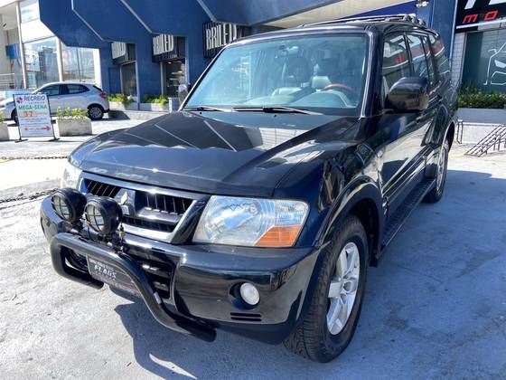 MITSUBISHI PAJERO FULL 2007