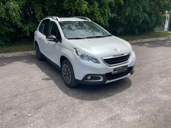 PEUGEOT 2008 2019