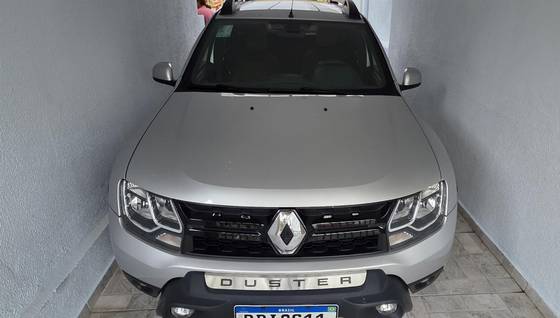 RENAULT DUSTER 2020