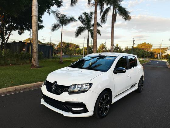 RENAULT SANDERO 2022