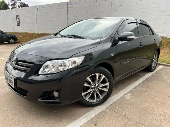 TOYOTA COROLLA 2011
