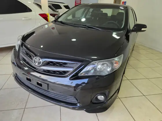 TOYOTA COROLLA 2013
