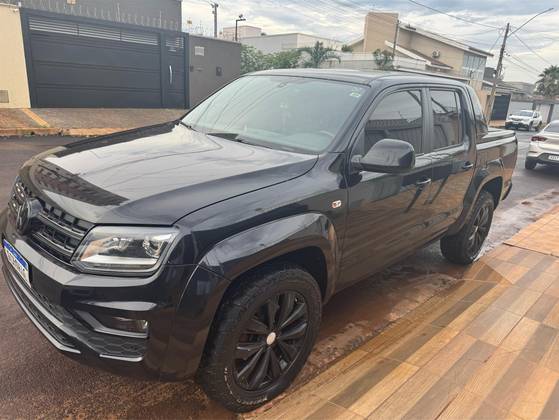 VOLKSWAGEN AMAROK 2021