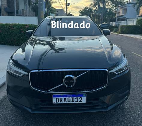 VOLVO XC60 2019