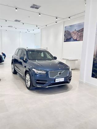 VOLVO XC90 2019