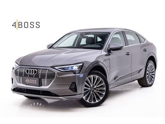 AUDI E-TRON 2021