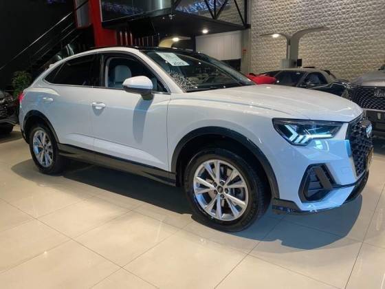AUDI Q3 2023