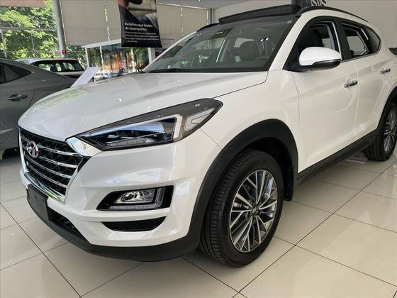 HYUNDAI TUCSON 2025