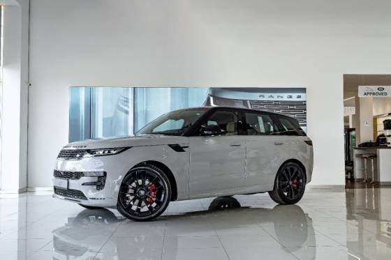 LAND ROVER RANGE ROVER SPORT 2025