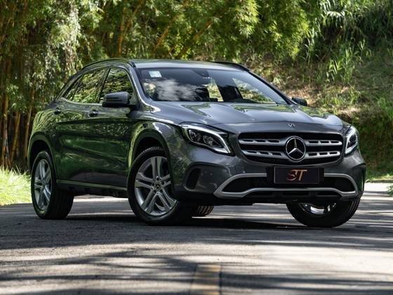 MERCEDES-BENZ GLA 200 2019